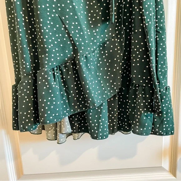 AMAZON green polka dot print wrap dress - Picture 8 of 9